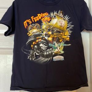 Boy’s Skylander shirt